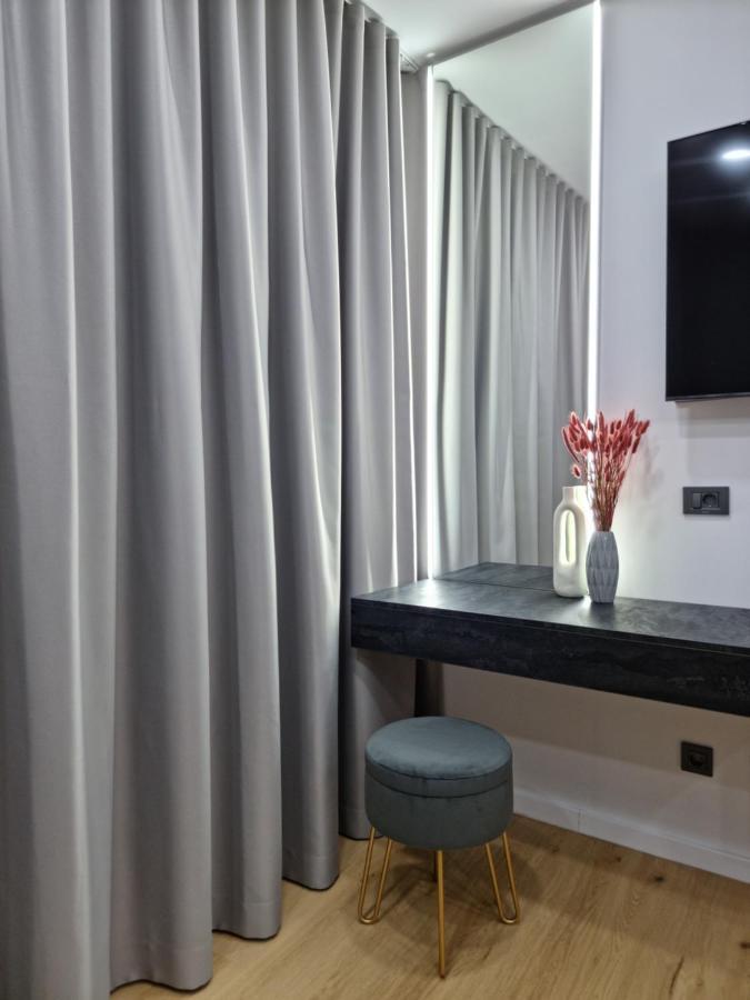 Casa Chiper - Apartament Etaj 1 Брашов Экстерьер фото