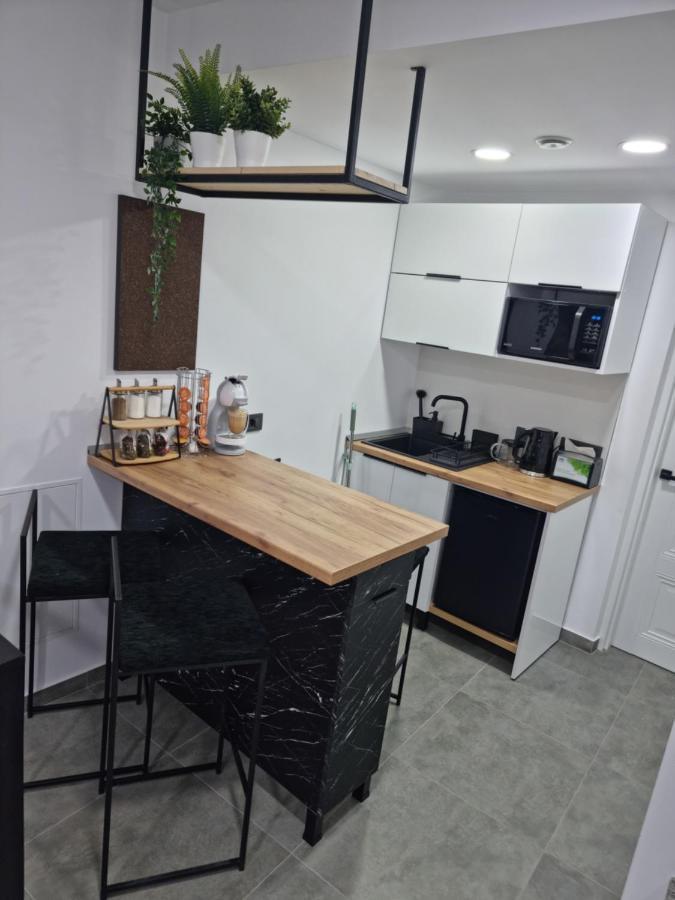 Casa Chiper - Apartament Etaj 1 Брашов Экстерьер фото